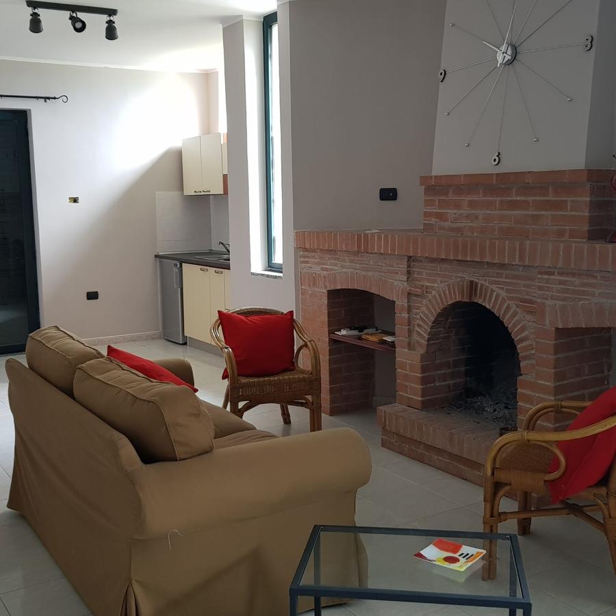Lisandro Wine Resort Apartments Caserta Castel Campagnano ภายนอก รูปภาพ